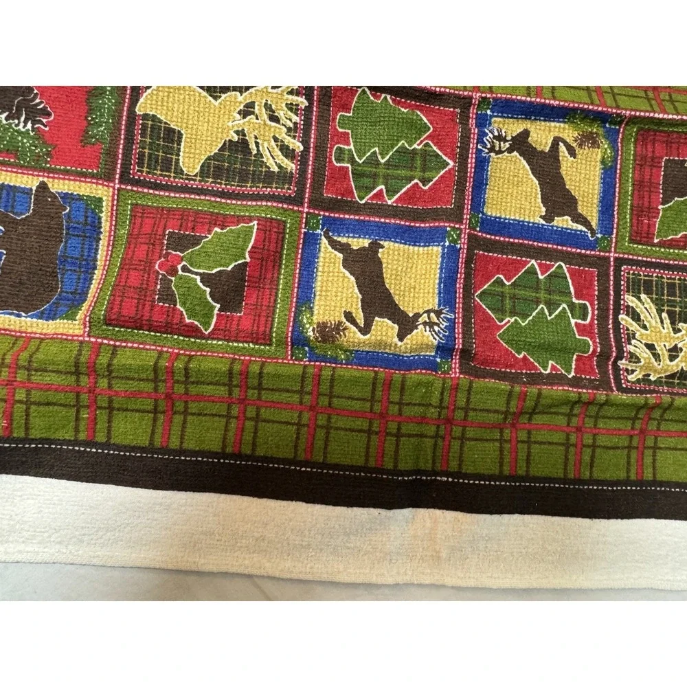 Christmas Kitchen Towels Lot of 2 Apple Country Bear Buck Deer Plaid Grandpacore